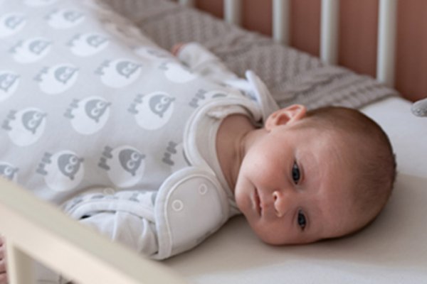 5 napak mladih star&scaron;ev pri uspavanju njihovega dojenčka (in kako jih re&scaron;iti)