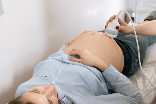 Evin nosečni&scaron;ki dnevnik: 21. teden